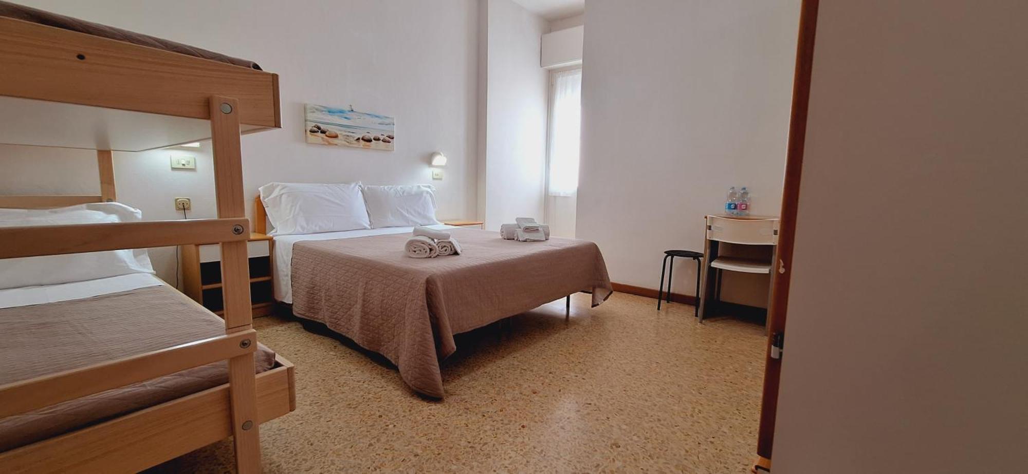Hotel Sasselli Cesenatico Esterno foto